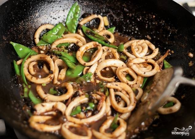Ингредиенты для «Кальмар с овощами по-китайски»: