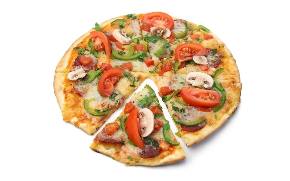 Рецепт пиццы с колбасой и грибами