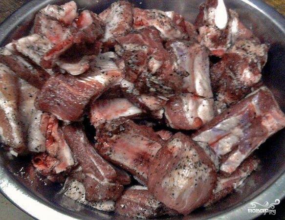 Рецепты свиных ребрышек с черносливом. Тушеные ребрышки с черносливом Рецепт ребрышек с черносливом