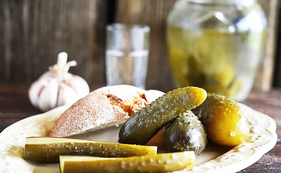 Солёные огурцы по-деревенски – кулинарный рецепт