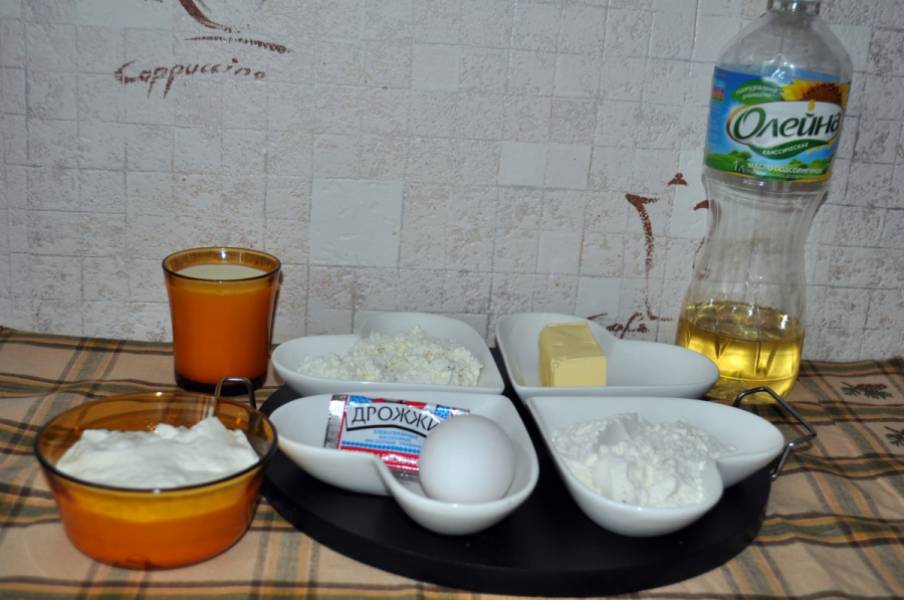 Творожные завитушки в сметанной заливке - пошаговый рецепт с фото на aikimaster.ru