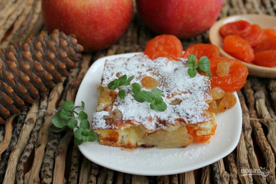 Шарлотка с яблоками - классические рецепты с фото