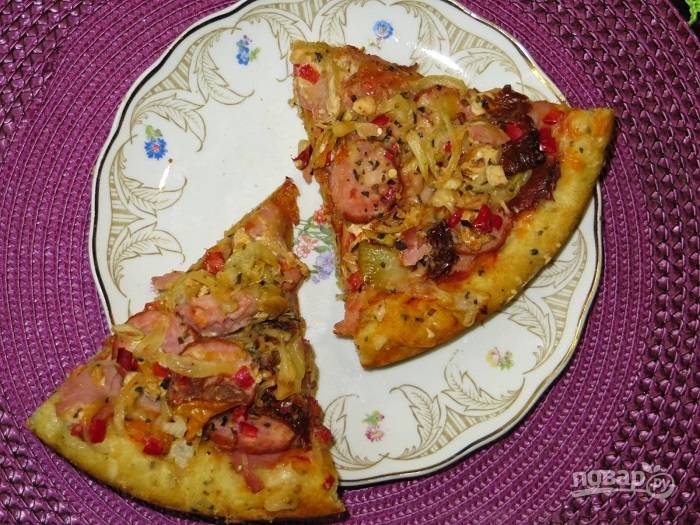 Быстрая пицца в духовке без дрожжей