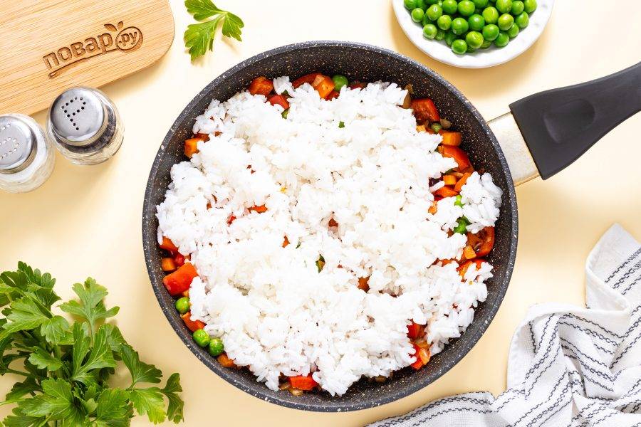 Затем добавьте рис.