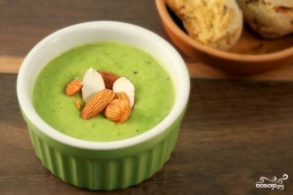 Рецепт с историей: пряный суп из зелёного гороха