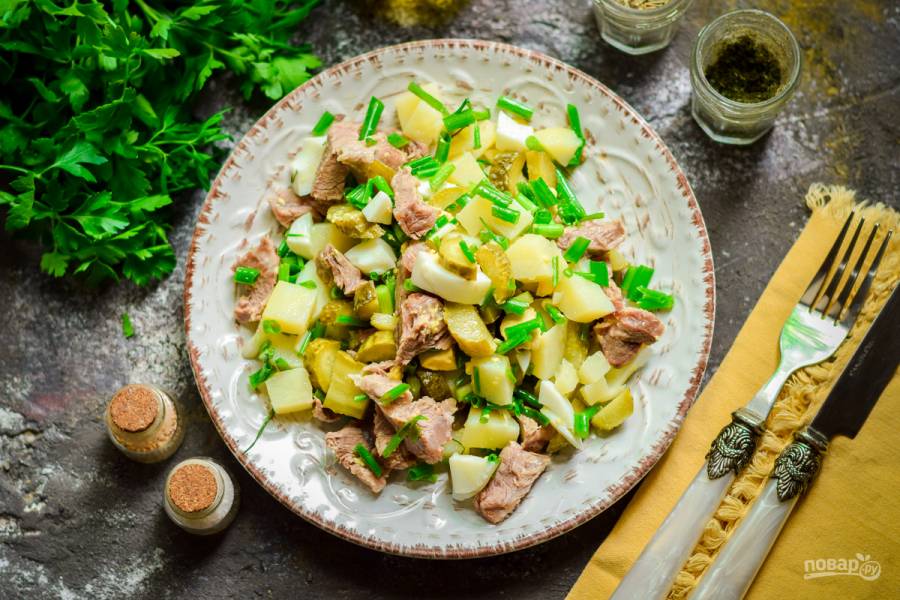 Традиции Чехии: салат с говядиной и болгарским перцем «Пражский»