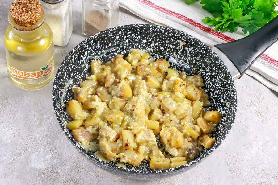 Жареные баклажаны с яйцом и мукой. Рецепт с фото