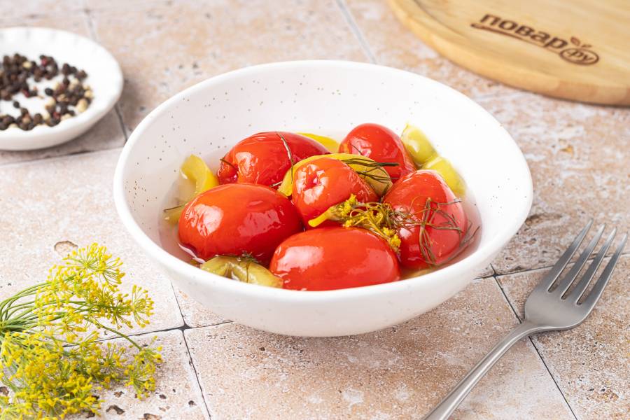 Рецепт: Квашеные зеленые помидоры - по-грузински классический вариант