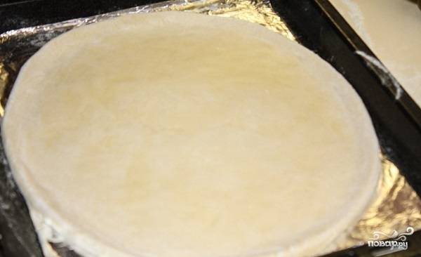 Тонкое тесто для пиццы без дрожжей - рецепт с фото пошагово и быстро