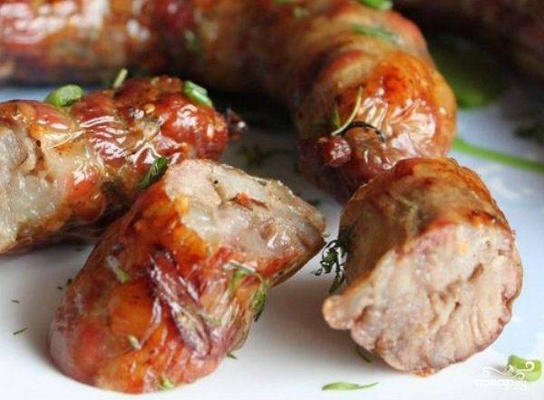 Говяжья колбаса в домашних условиях - 10 пошаговых фото в рецепте