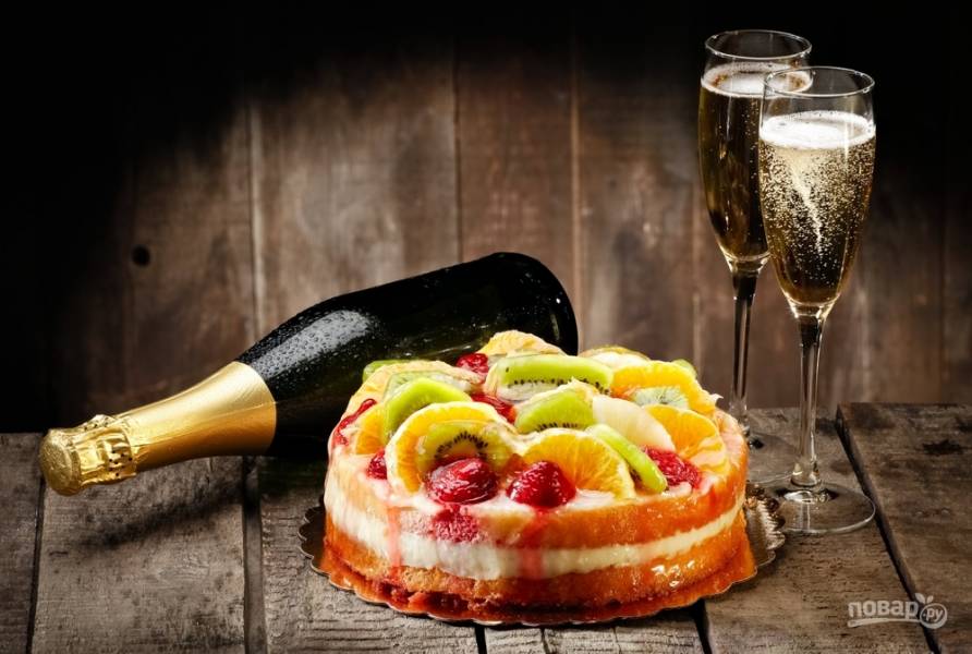Всем шампанского! 10 рецептов закусок и десертов с игристым
