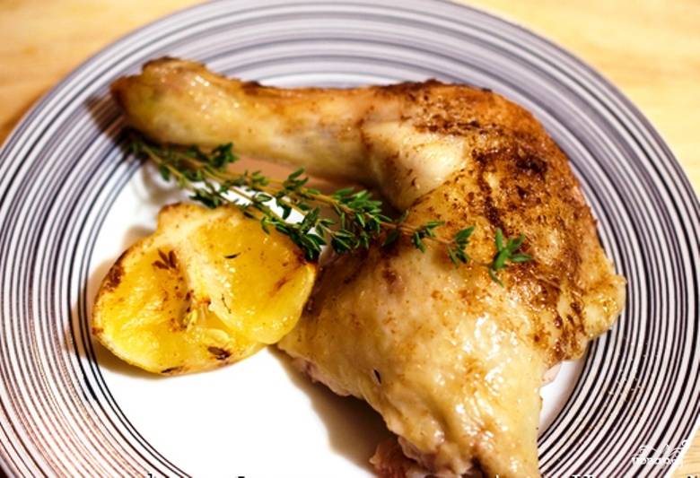 Пряная курица. Картинка пряной курицы. Пряный цыпленок-гриль, трюфельное пюре. Курица хитрый рецепт.