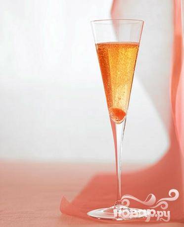 Алкогольные коктейли с шампанским: ТОП-5 рецептов для лета