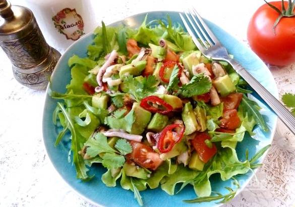 Салат из авокадо с морепродуктами – пошаговый рецепт приготовления с фото