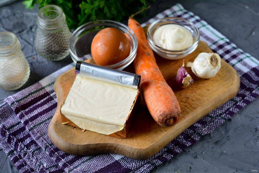 Морковный салат с орехами и петрушкой, пошаговый рецепт на ккал, фото, ингредиенты - Стелла