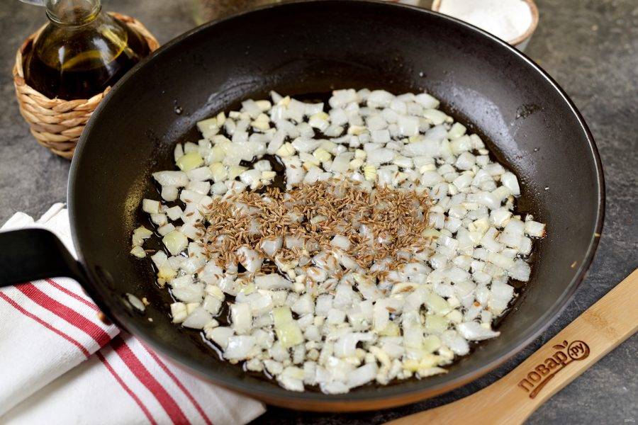 Рецепт вкусного рассыпчатого риса на сковороде. Рис по восточному. Рис по восточному-рецепт. Как сделать рассыпчатый рис.