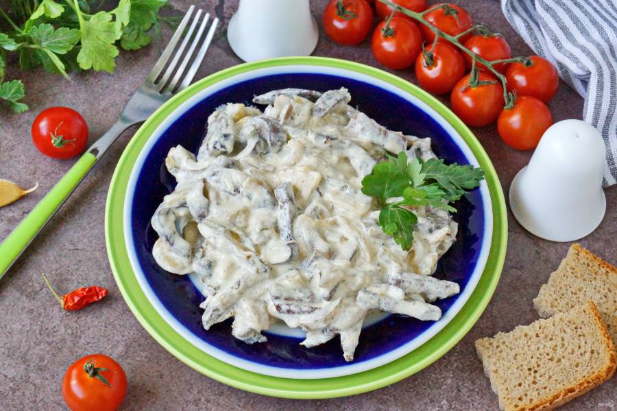 Почки в сметане