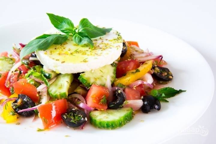 Греческий салат с сыром Фета - Совет да Еда