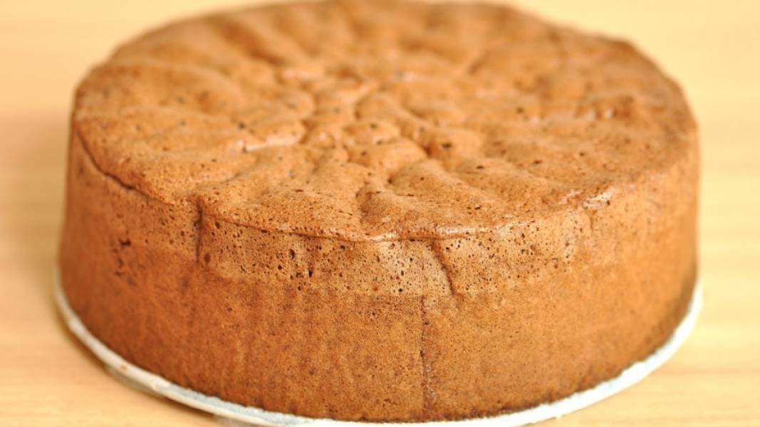Бисквитный торт с кремом из сгущенки простой рецепт пошаговый