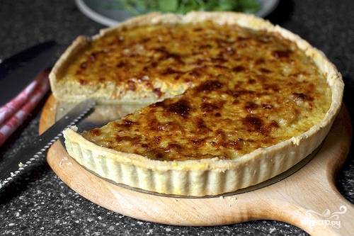Французский луковый пирог – кулинарный рецепт