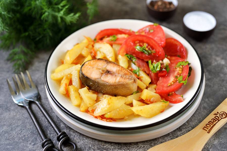Горбуша с картошкой в духовке – вкуснейшее блюдо для праздника!
