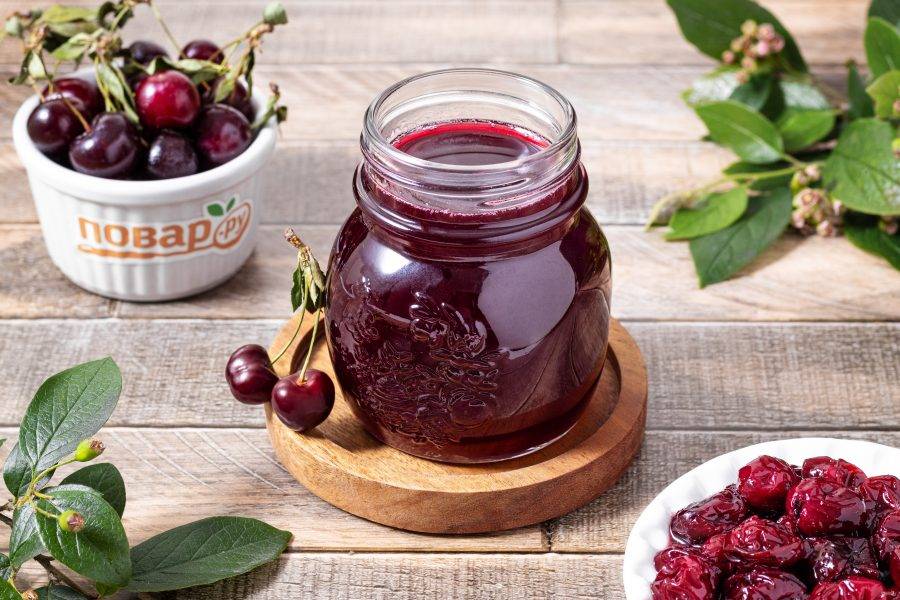 Вишневый сироп готов!