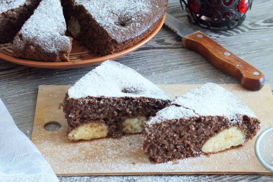 Шоколадный пирог с творожными шариками в духовке рецепт пошаговый с фото - fitdiets.ru