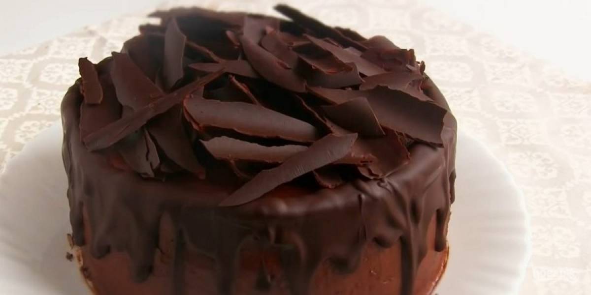 Шоколадный торт с заварным кремом
