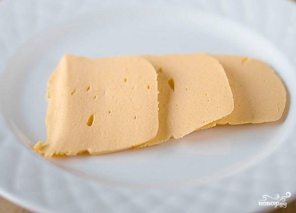 Ингредиенты для «Плавленый сыр в мультиварке»: