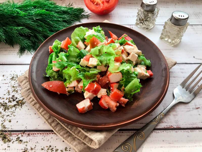 Крабовый салат с сыром — лучшие рецепты салата с крабовыми палочками