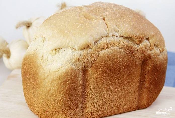 Чесночный хлеб в хлебопечке