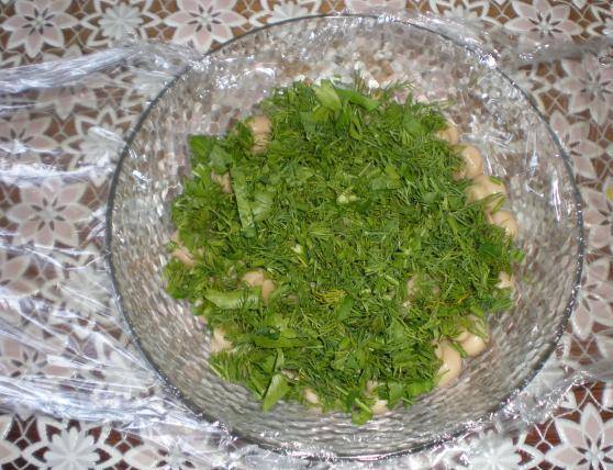 Салат «Грибное лукошко» с опятами — рецепт с фото