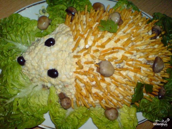 Салат "Ежик" с чипсами