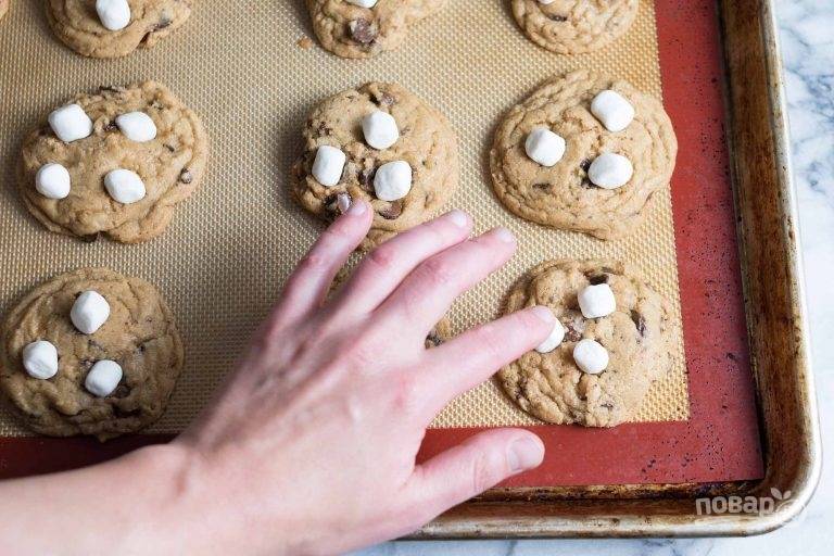 Печенье с маршмеллоу и шоколадом