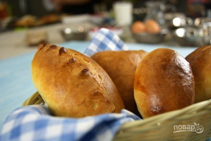 Жареные пирожки с капустой — рецепты с пошаговыми фото и видео