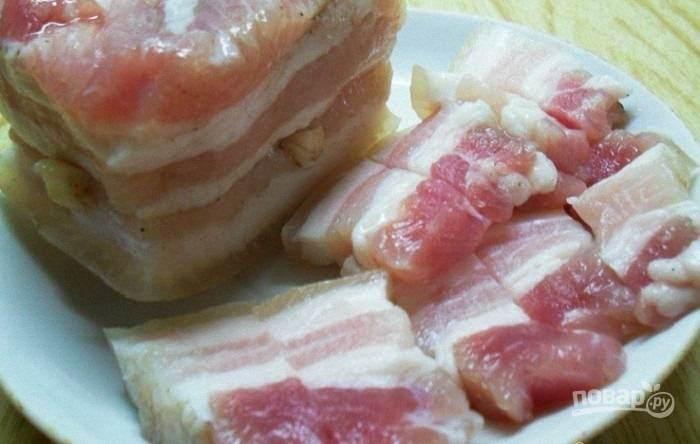 Как приготовить Свиное сало соленое с чесноком мягкое и вкусное просто рецепт пошаговый