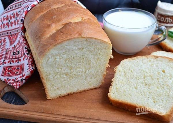 Дрожжевой хлеб белый на молоке в духовке