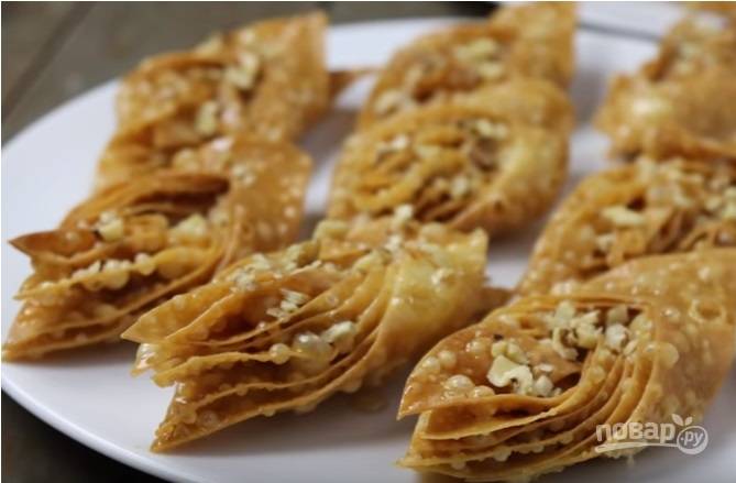Рецепт пахлавы с грецкими орехами в домашних условиях с медом