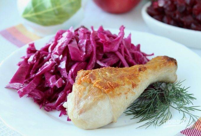 Краснокочанная капуста маринованая