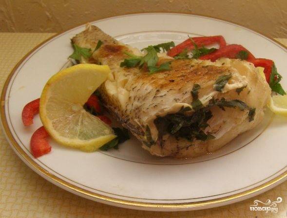 Запеченная рыба: Лучшие рецепты рыбы запеченной в духовке, фольге, с овощами