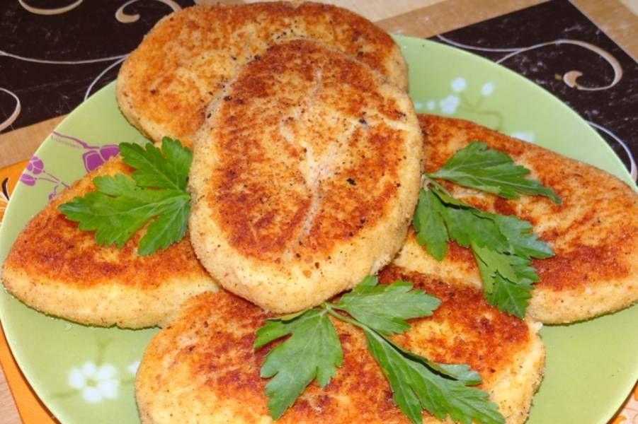 Картофельные зразы с колбасой, яйцом и луком