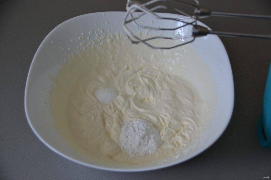 Как правильно взбить сливки с пудрой. Рецепт приготовления крема для круассанов из сливок.
