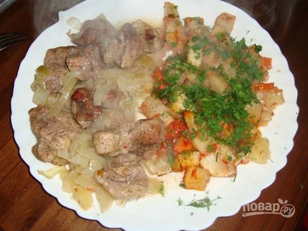 Говядина с картошкой в духовке рецепт с фото