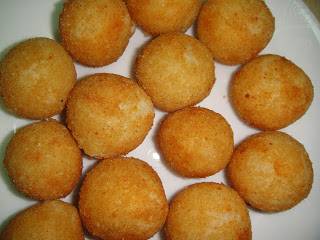Сырные шарики простые жареные - пошаговый фото рецепт приготовления | Домашние рецепты