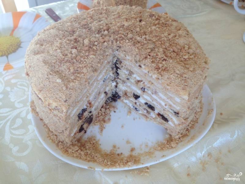 Торт с вишней и черносливом, пошаговый рецепт на ккал, фото, ингредиенты - Liliya