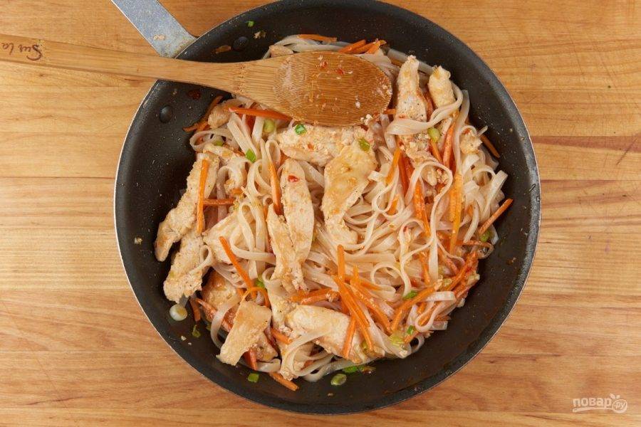 Пад Тай со свининой и креветками — рецепт с фото приготовления лапши по-тайски