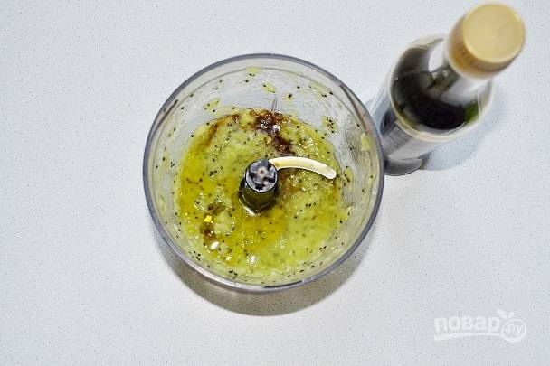 ШАШЛЫК ИЗ КУРИНЫХ НОЖЕК В МАРИНАДЕ ИЗ КИВИ