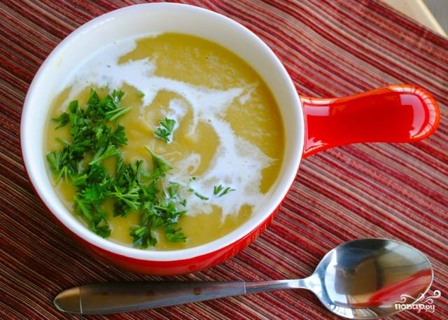 Суп из тыквы с картофелем и луком-пореем