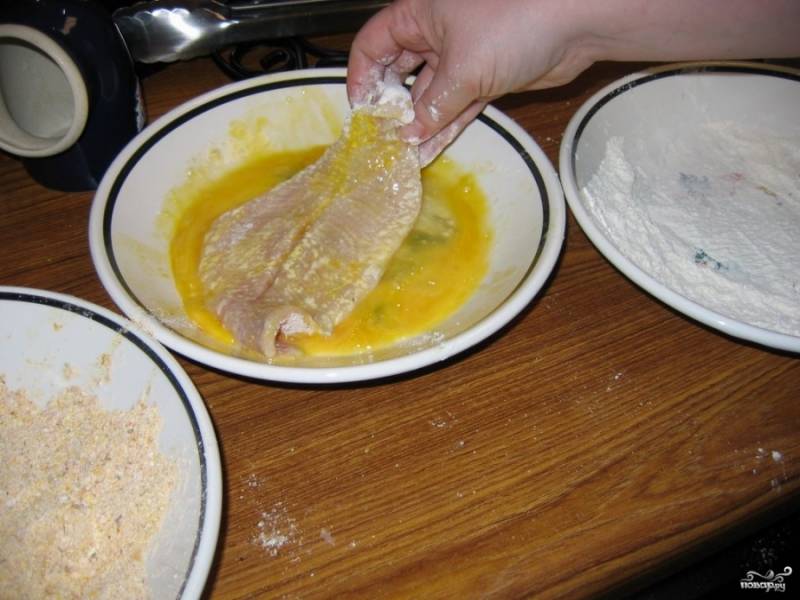 Как пожарить филе рыбы на сковороде в муке и яйце и 20 рецептов минтая в панировке, которые сможет приготовить каждый