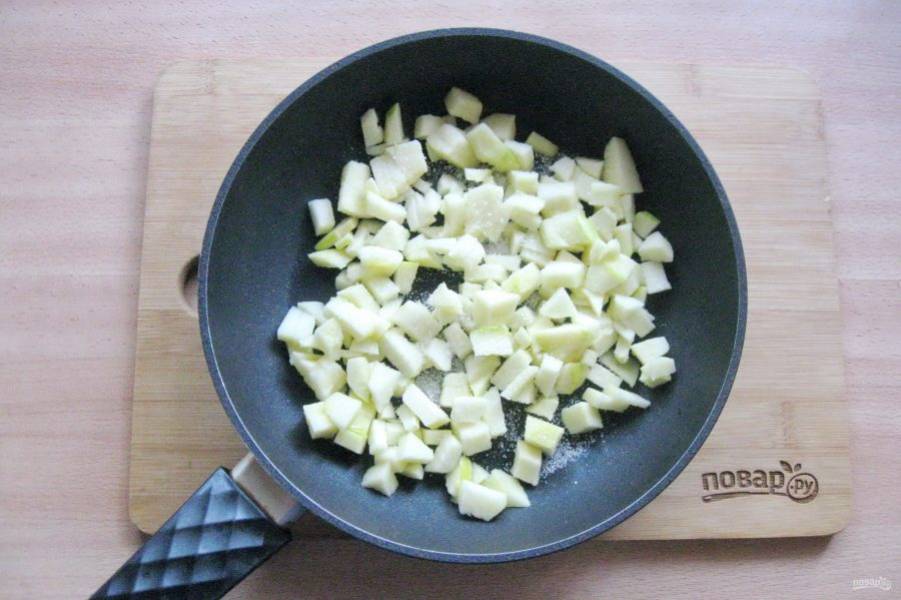 Пирожки с яблоками и бананом – кулинарный рецепт